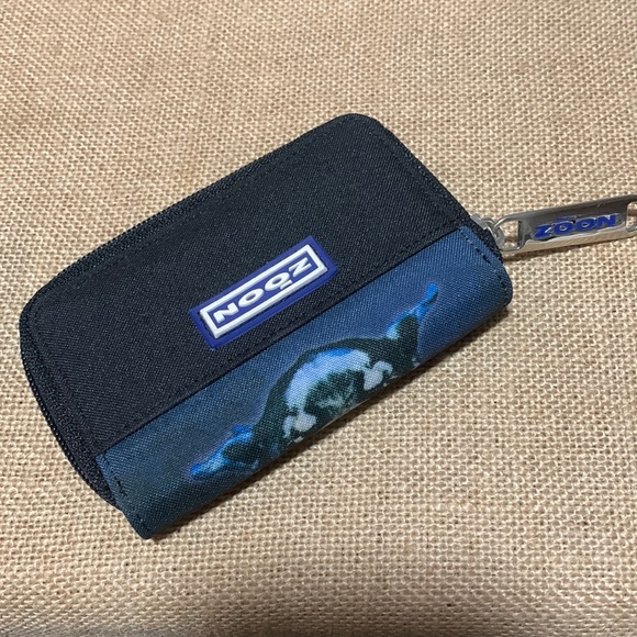 🇨🇦Canada Day SAVING SALE🇨🇦 Wallet with keychain $18 - Picture 3 of 6